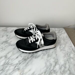 Saucony Sneakers Size 7